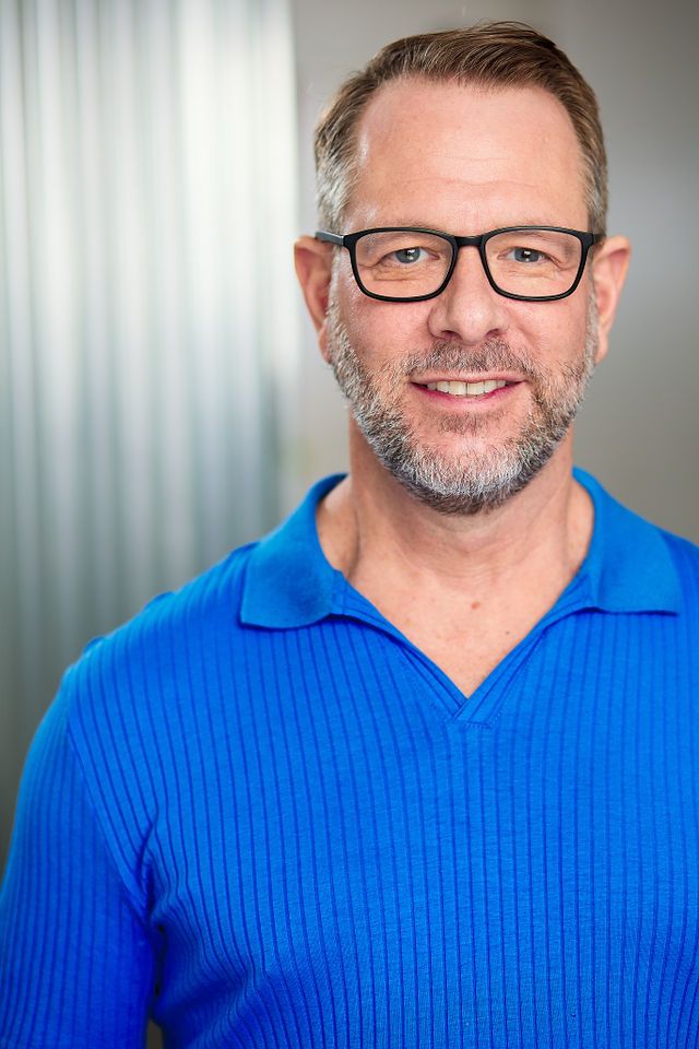 Michael Hanelin - Approachable